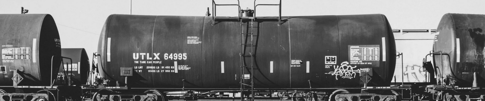Maardu Raudtee AS pakub kaubaveo teenuseid Maardu piirkonnas asuvaid terminale ja ladusid ühendaval raudteel, hõlmates erinevaid kaupu nagu naftatooted, väetised, konteinerid jms.