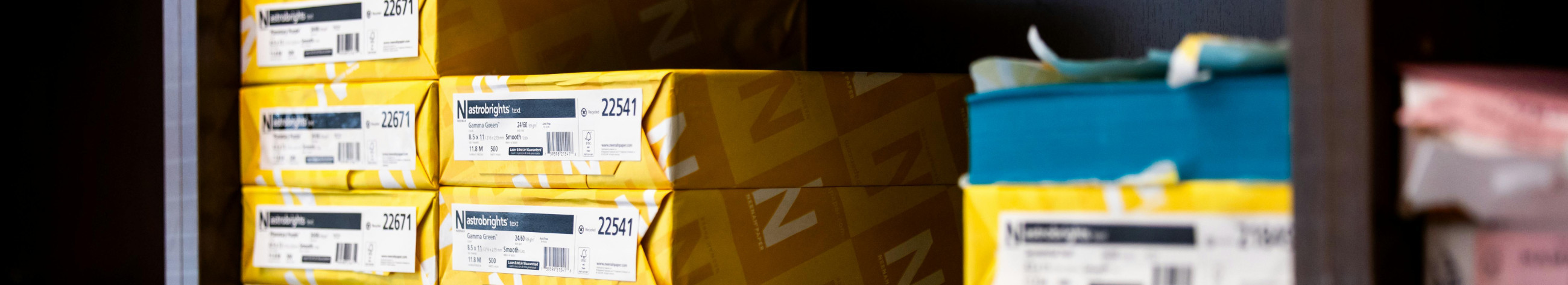 Lai valik kontori-, paberi- ja dokumenditarbeid, mis aitavad töö sujuvalt korraldada. Sobiv lahendus ettevõtetele, kes vajavad kindlat varustust ja lihtsat hankimist.