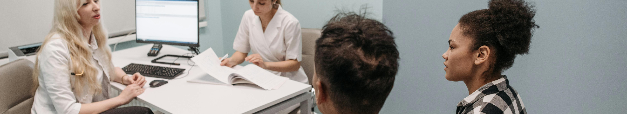 Aitame ennetada, avastada ja ravida tervisemuresid hambaravi, vaimse tervise, eriarstiabi, diagnostika ja töötervishoiuga. Kliinikud ja mobiilsed teenused üle Eesti.