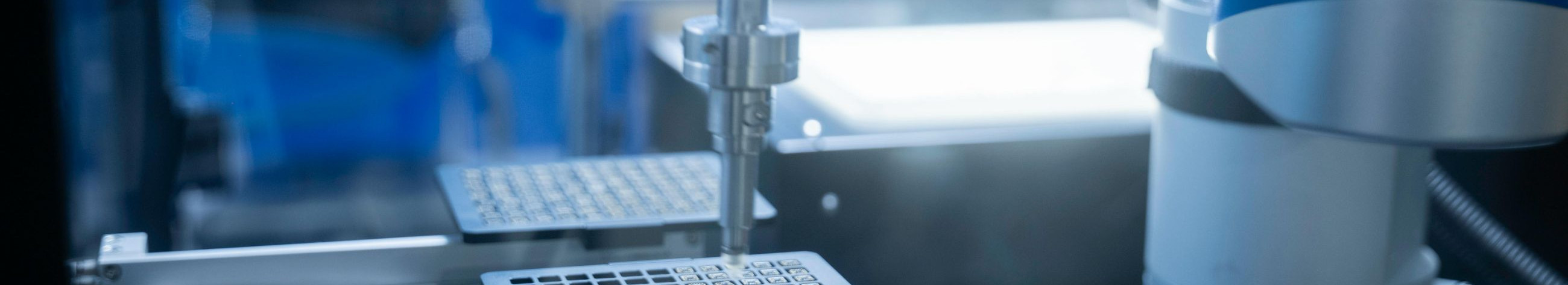 Pakume PCBA- ja SMT-kokkupaneku, robotiseerimise ning testimise integreeritud lahendusi, mis vähendavad kulusid ja suurendavad tootlikkust. Insener-projektijuhtimine tagab sujuva elluviimise ja pikaajalise toe.