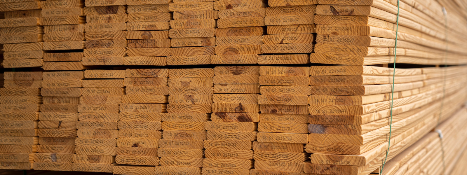 Wholesale of wood and products for the first-stage processing of wood in Kuressaare