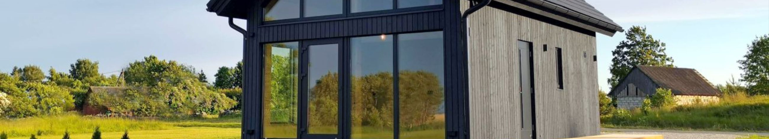 modular homes, prefabricated wooden buildings, adhesive log buildings, sauna cabins, construction services, log houses, Saunas, Outdoor toilet facilities, Specific projects, room element house