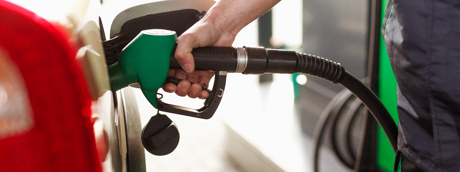 MARK OIL OÜ - Pakume laia valikut kütuseid, sealhulgas bensiine oktaanarvuga 95 ja 98, diislikütuseid nii suviseks kui ...
