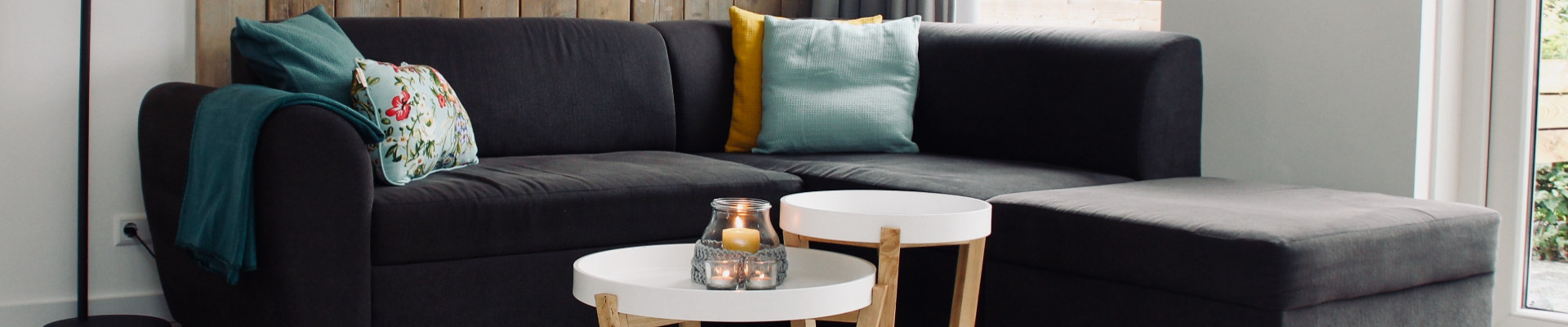 Oleme mööblitootja, kes viib mööblitootmise uuele tasemele, pakkudes kvaliteetset ja tänapäevast mööblit, mis ühendab funktsionaalsuse, nutikuse ja disaini.