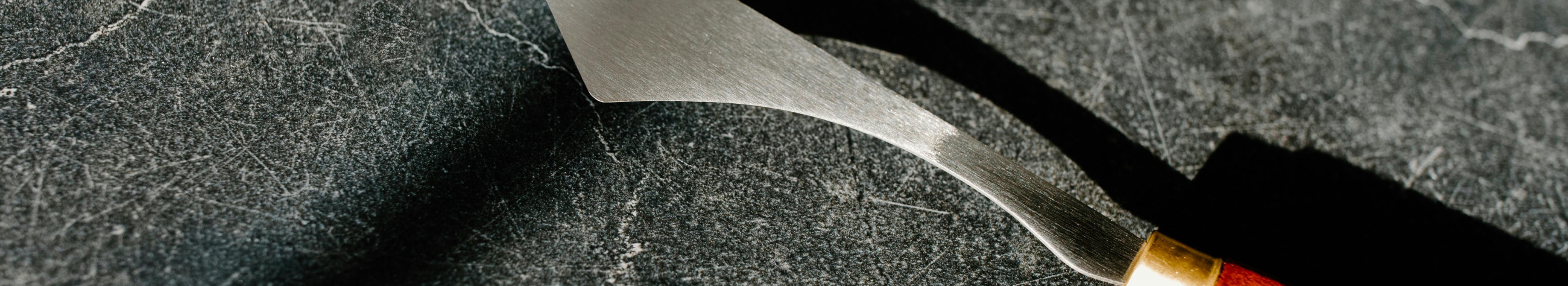 Tootame vineerkäepidemega pahtlilabidad 50–400 mm, mille paranenud disain ja vastupidavus suurendavad töö mugavust ja efektiivsust. Tarnime jaemüüjatele, hulgimüüjatele ja ekspordiks.