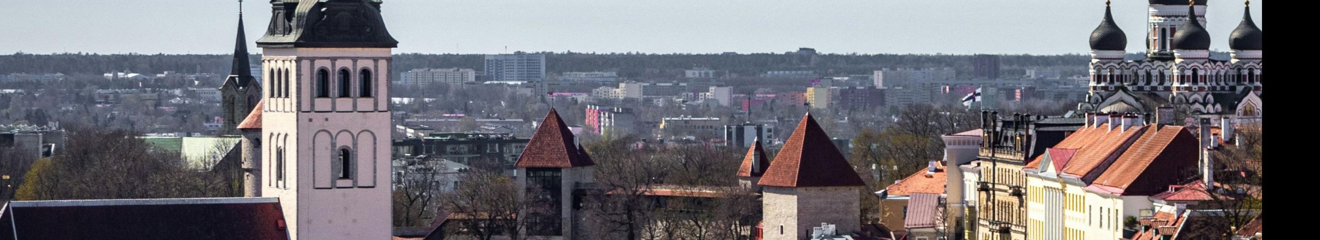 Täisteenus korteriühistutele: administratiivne juhtimine, finantsarvestus, igapäevane hooldus ja remonditööde korraldus. Vähendame juhatuse koormust, parandame kasutusmugavust ja kontrollime kulusid läbi selgete protsesside ja aktiivse suhtluse.