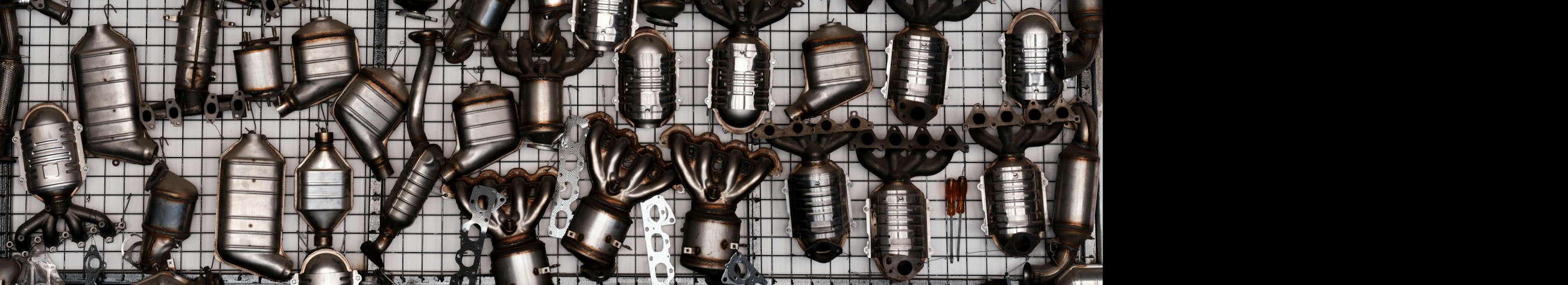 car goods, Car accessories, car spare parts, Web shop, sale of car spare parts, Replacement parts, Car shop, Accessories for cars, sale of automotive accessories, sale of goods in an e-shop