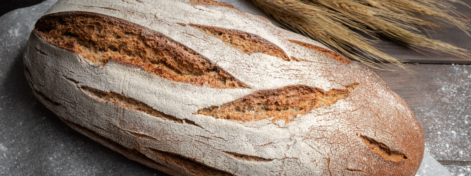 AIRUS OÜ - Sortimendis leidub üle 20 erineva leiva, sealhulgas klassikaline rukkitäisteraleib, mis järgib vanu retsept...