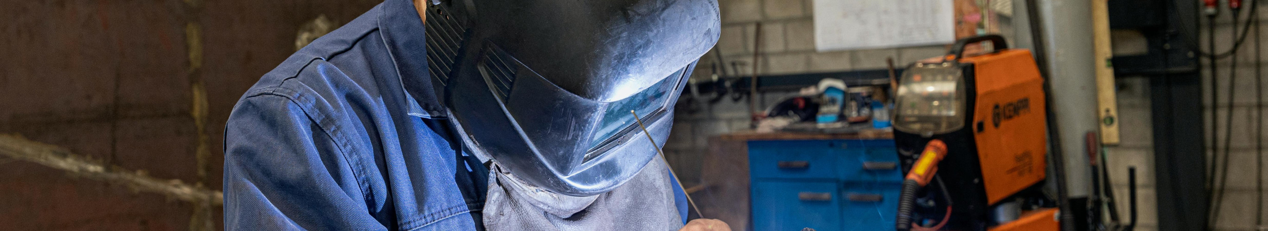 We prepare and install stairs, gardens, gates, garbage houses and other metal solutions according to the objectNULLs needs. We also offer welding works and special orders.