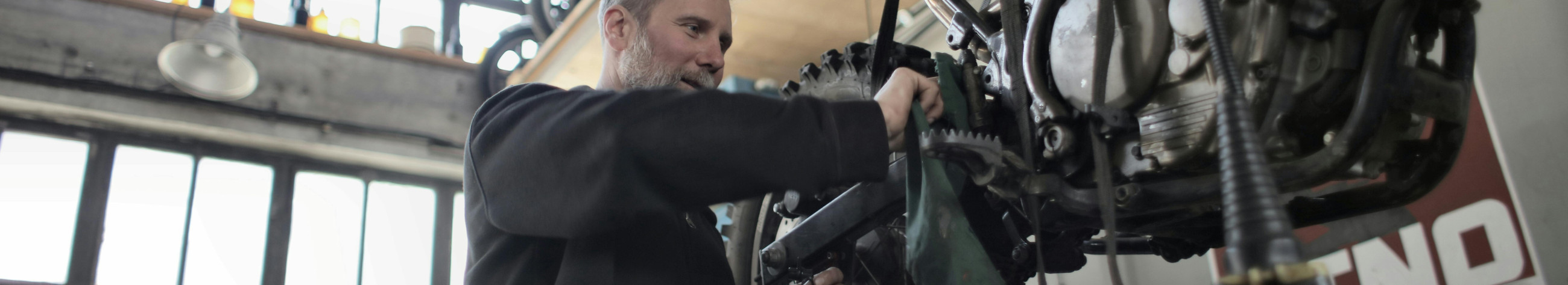 We import and sell a wide range of ATVs, UTV/SSVs, motorcycles and electric mopeds. We offer OEM spare parts, local maintenance, test trips, post-paid and free transportation from 99 €.