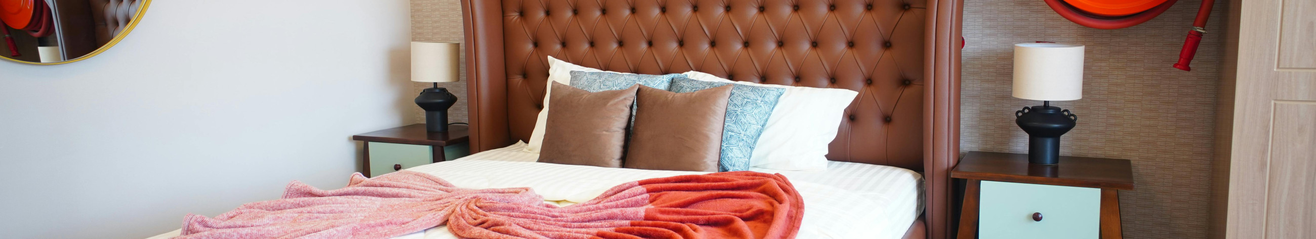 We make beds, headphones, couches and mattresses by order. We also change the covers so you can refresh the existing furniture.