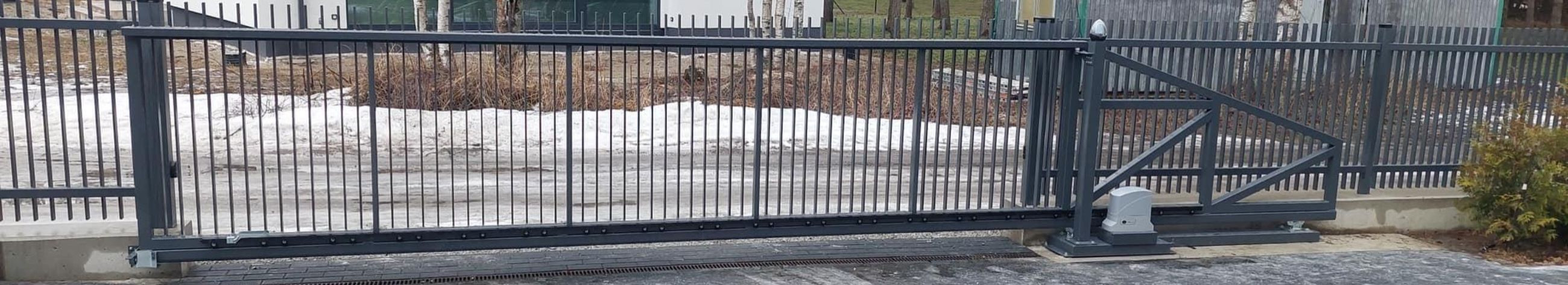 garden installation with foundation and struts, gate systems and automation, gardens and fencing solutions, metalwork and constructions, wing gates, Gate Automation, building a garden, welding work (mig, tig, electrode), construction metal structures (stairs, fencing and the like), fabrication and installation of metal structures