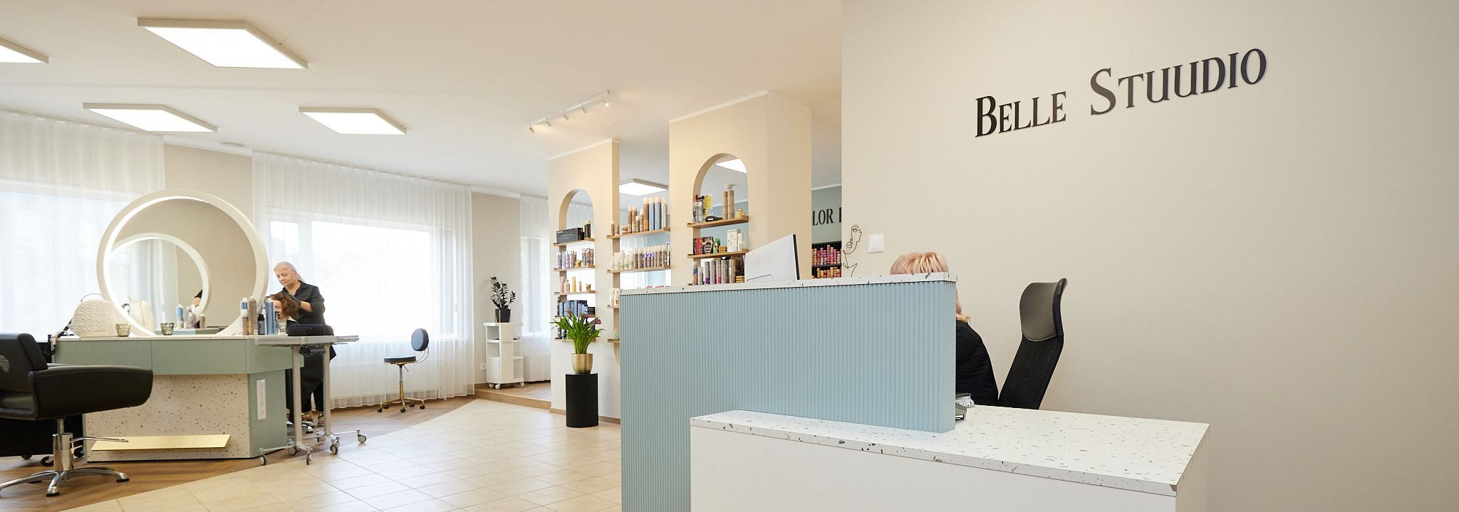 Gel lacquering, cnc machine maintenance, Lash Lift, makeup/makeup, eyelash extensions, chemical dyeing of eyelashes and eyebrows, pedicure, manicure, paraffin therapy, vanished