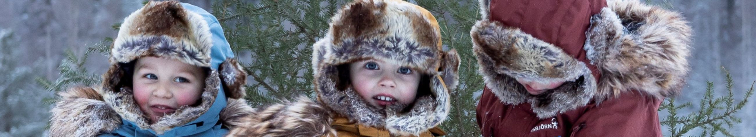 We provide durable, comfortable, and environmentally friendly outdoor clothing for children.