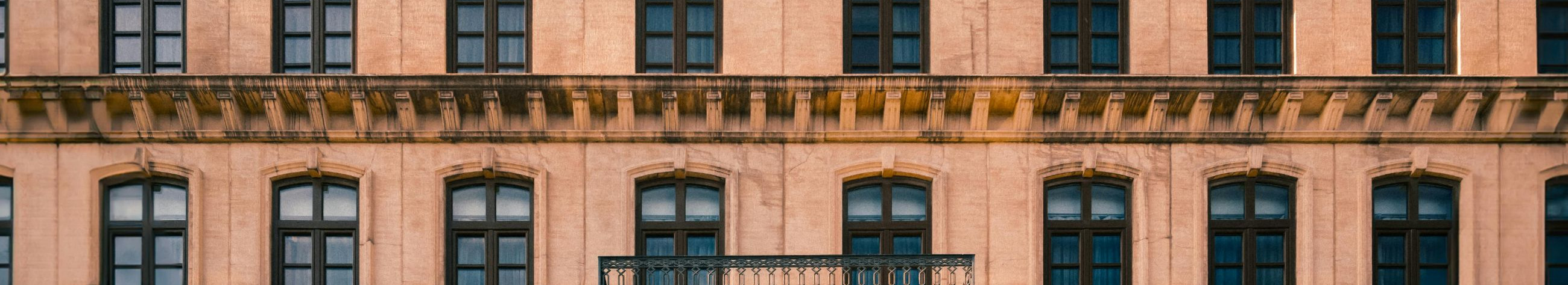 sand sprayer, Pressure-reducing, cleaning of roofs, dyeing, rental of equipment, Fashion wipes, surface preparation, removal of dirt, removal of rust, removal of the old colour