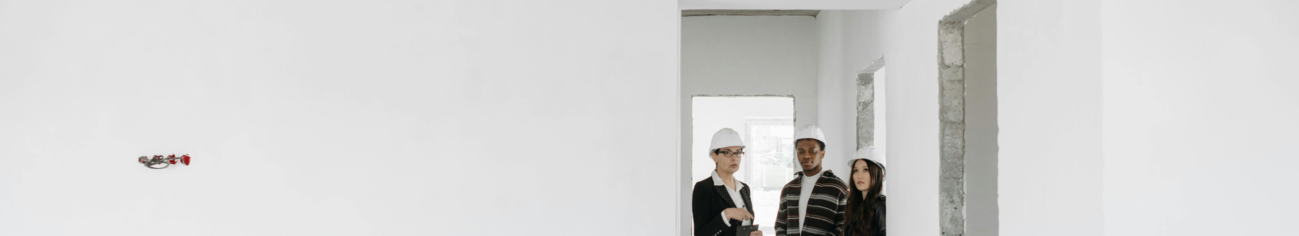 We offer building construction, renovation and real estate management from one place. We help keep the objects running, the value stable and the work arranged.