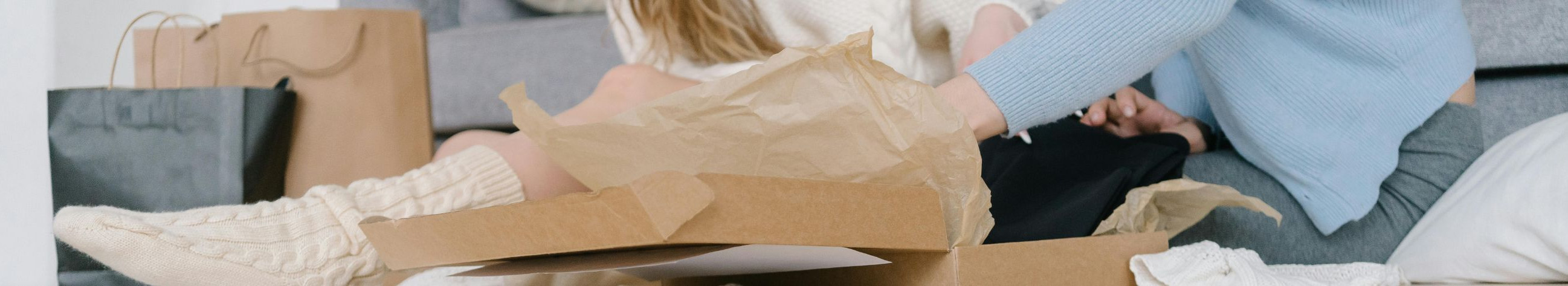Veebipood, kus leiad naiste, meeste ja laste riided ning tarvikud. Tasuta kohaletoimetamine Balti riikides, mitmed makseviisid ja järelmaks ning kohalik klienditugi.