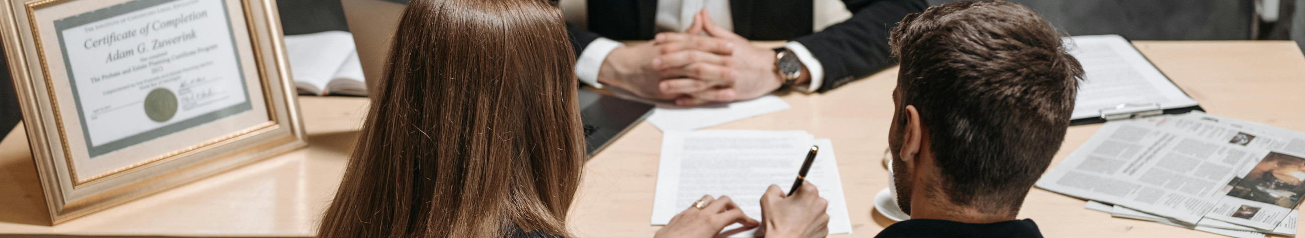 We help businesses and individuals in legal matters, contracts and disputes. We offer clear advice and practical support to reduce risks and protect your interests.