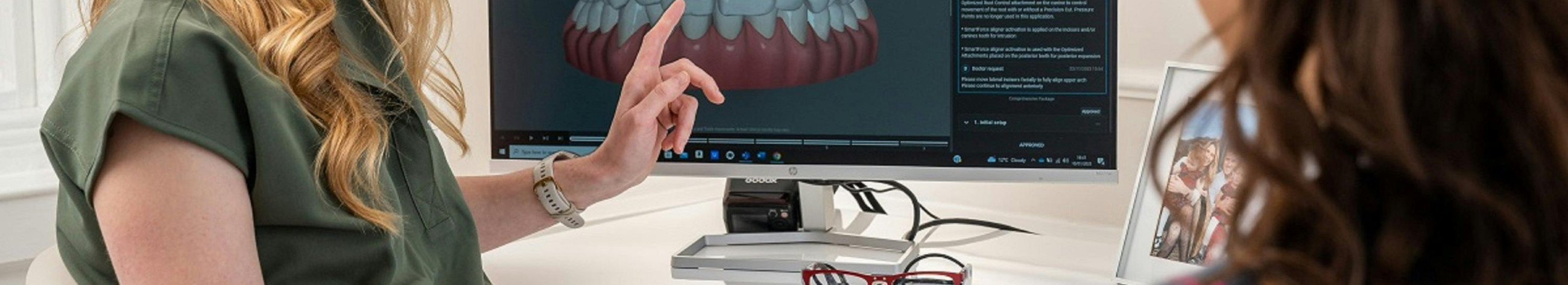 Modern orthodontic solutions for teeth alignment and teeth correction. A personal approach helps to find a convenient and aesthetic treatment.