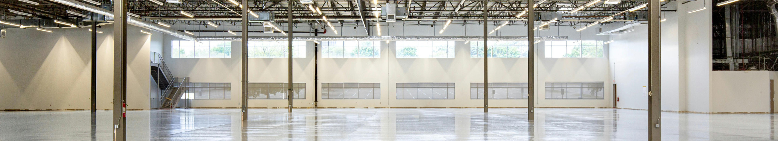 Pakume spetsialiseeritud põranda- ja pinnatöötlust raskesse koormusse. Valmistame, renoveerime ja katame pinnad nii, et need oleksid vastupidavad, lihtsalt hooldatavad ja sobiksid teie tööprotsessiga.