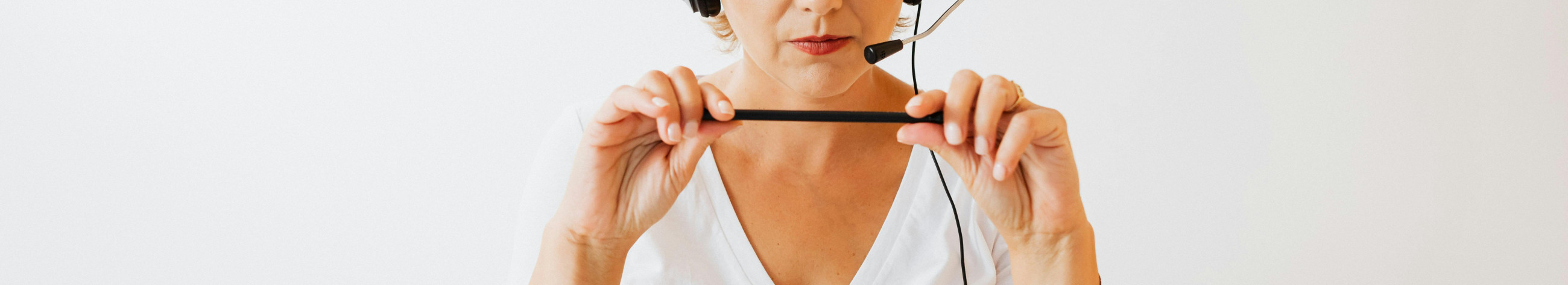 We offer virtual assistant, customer support, content creation and process optimization. We reduce the operational burden and increase the impact of marketing and business growth.