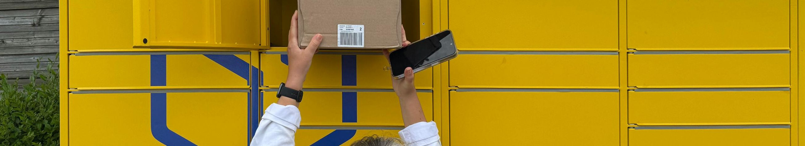 perfumes, makeup, shampoos, skin care, Original products, smells, elegant fragrances, Balsam, Styling preparations, professional care