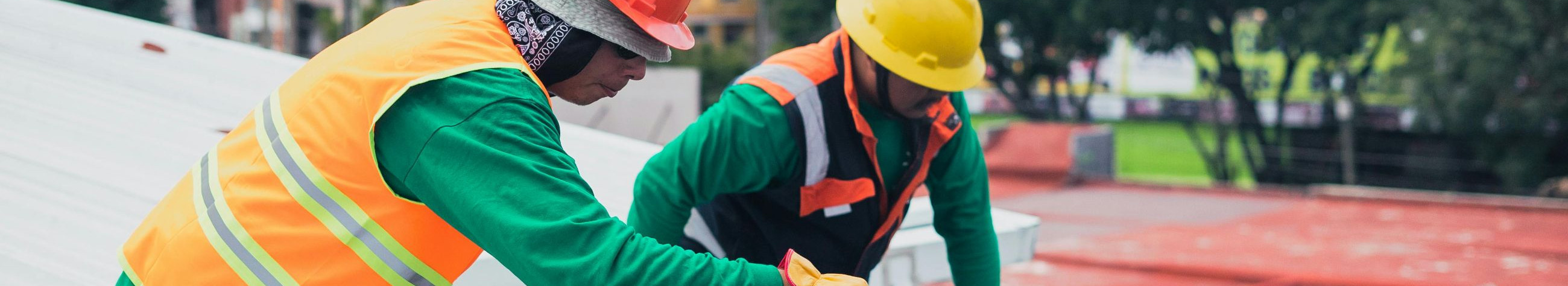Täielikud katusetööd, fassaadi renoveerimine ja päikesekatused. Tarnime materjalid, paigaldame ning anname tavaliselt nelja tööpäeva jooksul hinnapakkumise.
