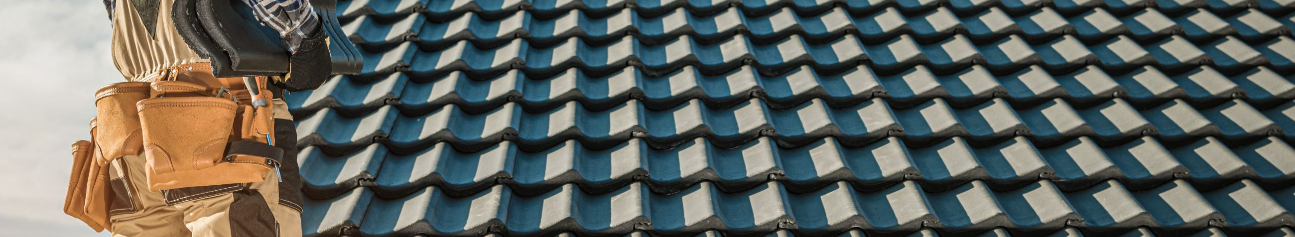 Spetsialiseerume lamekatuste ja viilkatuste ehitusele ning remondile, kasutades kaasaegseid materjale ja töövahendeid, et tagada kvaliteetne katuseteenus aastaringselt.