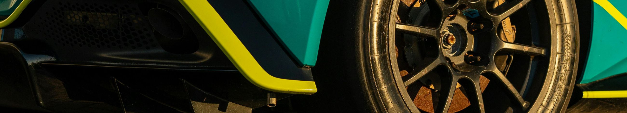 Cast wheels, wheel sales, summer and winter tyres, sale of alloy wheels