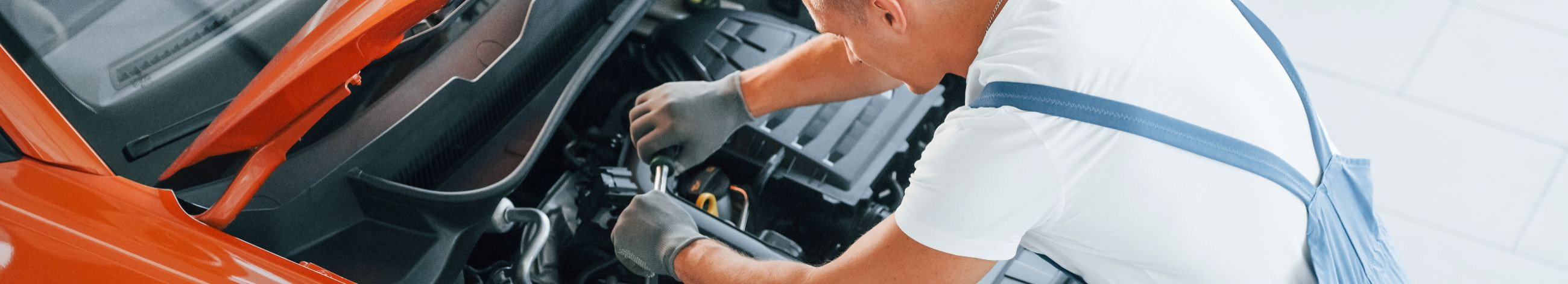 We offer comprehensive car repair and maintenance services, utilizing modern equipment and high-quality parts.