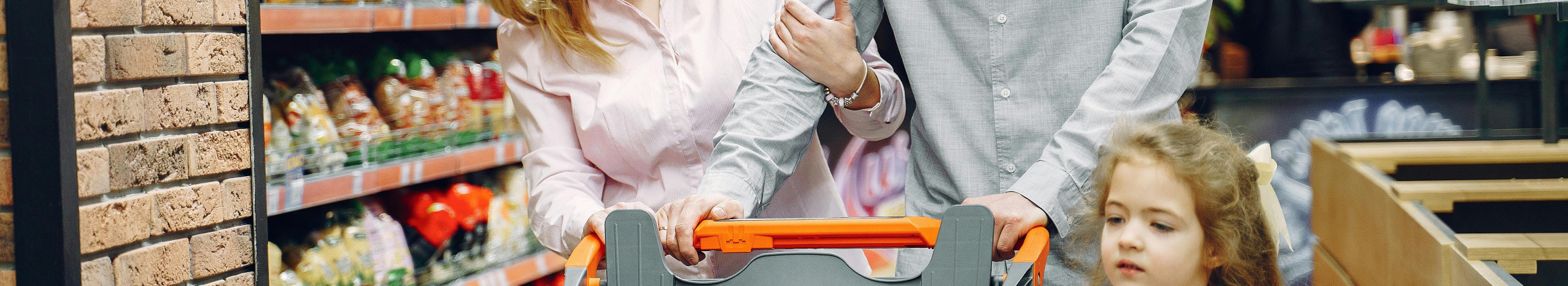 We offer affordable clothes, home accessories, toys and pet products both in shops and online. The 30-day refund and the regular discount offers make the purchase easy.