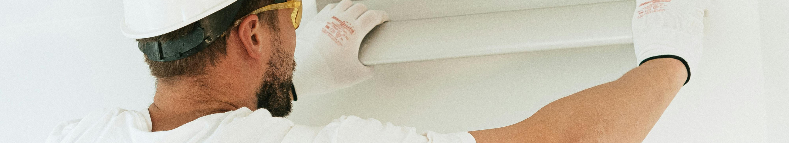 Web shop and local electricity service that provides suitable snowflakes, lighting calculations and safe installation. We are carrying out complex projects and ensuring cross-compliance.