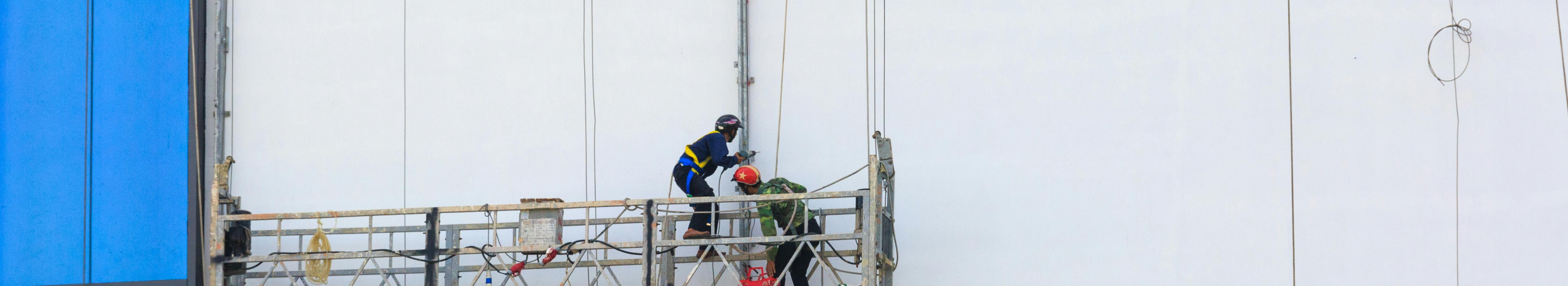 We offer construction, maintenance and repair services for buildings, vehicles and outdoor areas. We help keep the property in good order and ensure a durable result.