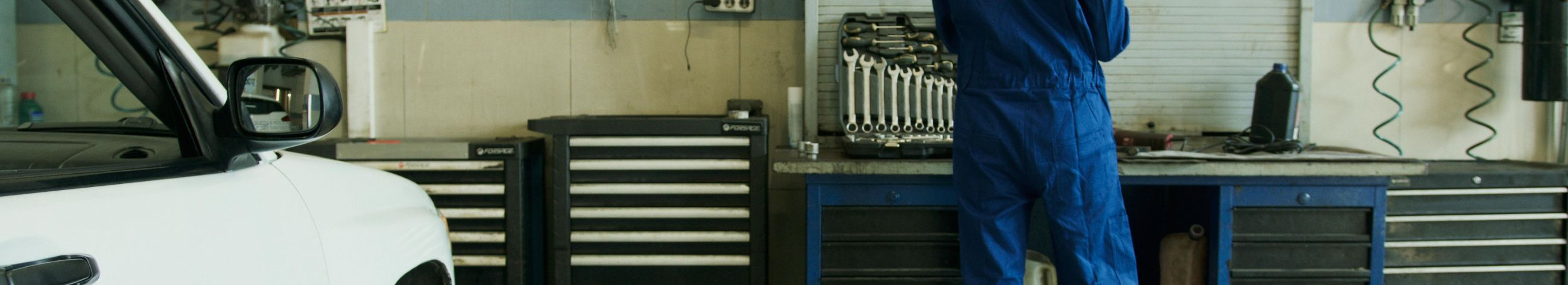 Tallinna kesklinna garaaž pakub remonti, diagnostikat, keevitustöid ja lühiajalist sõiduriista laenutust. Kiire, läbipaistev ja taskukohane teenus, et auto taas sõidukorras oleks.