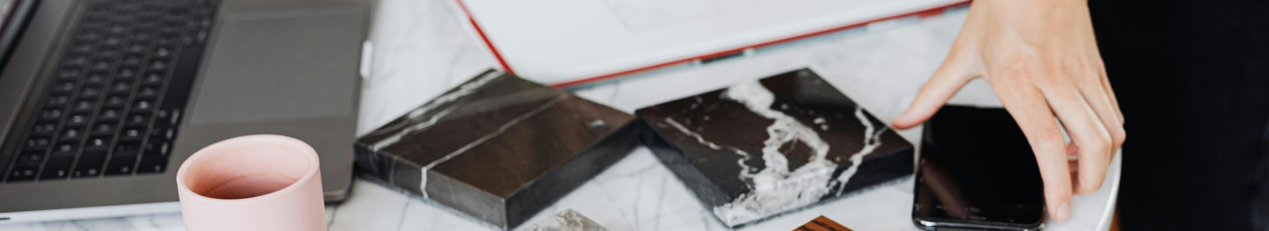 We create unique interiors that reflect your story or identity. Focus on materials, atmosphere and spatial composition.