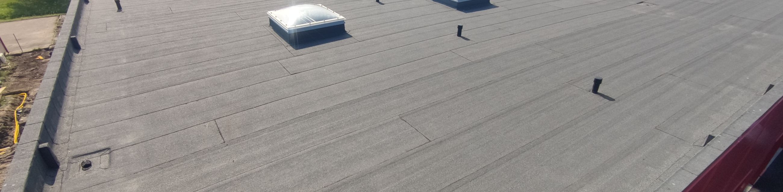 establishment of ventilation, repair of sbs roofs, sbs roof management, modification of sbs roofs, roof design, insulation, replacement of roof cover, maintenance work, installation of chimney caps, construction of vents