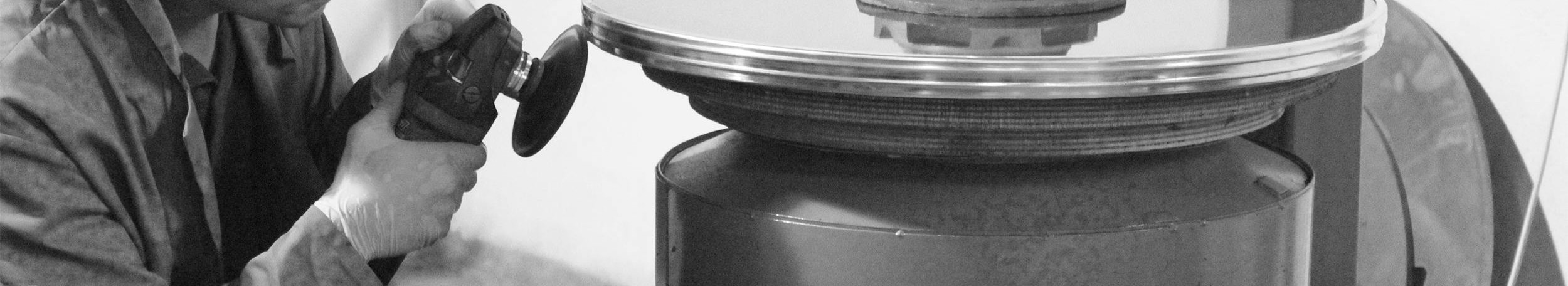 We offer contractual metal production and stainless steel grinding and polishing services. Local partner who delivers in accordance with the specification and in a short time of delivery.