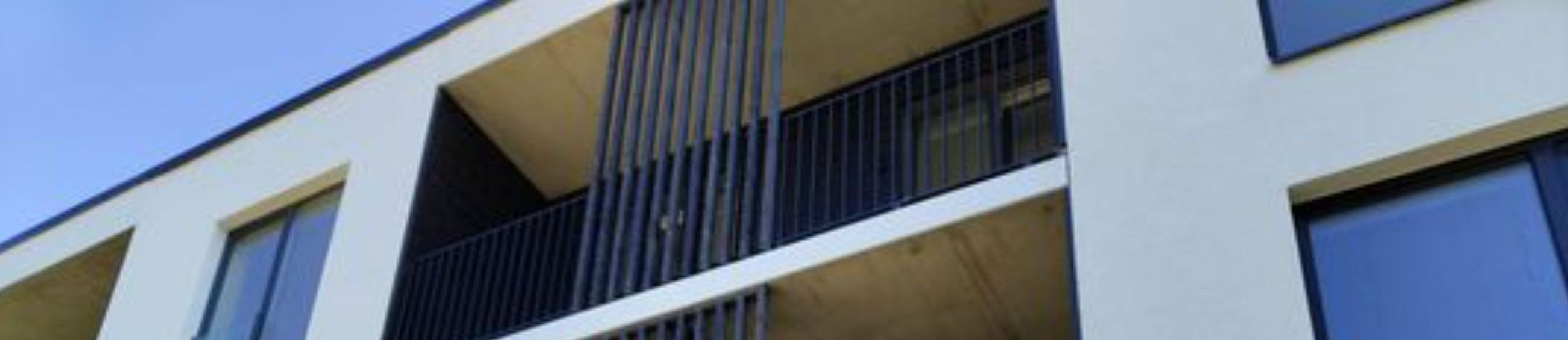 Repair of apartments, bathroom repair, finish materials, Painting articles, Staining of the facade, facade renovation, plastering and cracking repair, smaller repairs, Facade cleaning, high pressure washing and surface treatment