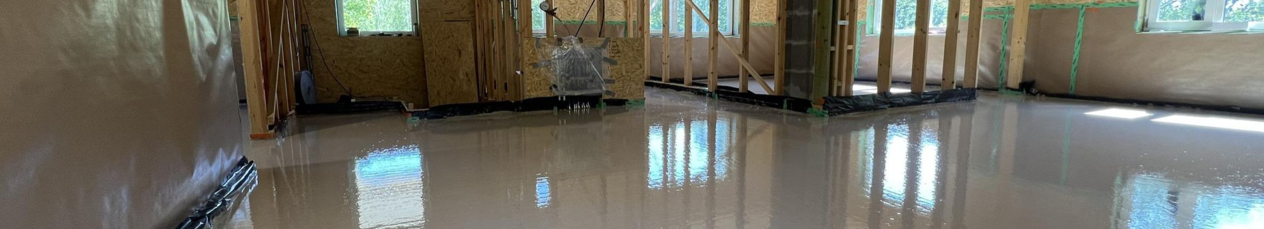 Kipsivalu on isetasanduv põrandasegu, mis ei sisalda tsementi. Kipsisegu segatakse objektil ning pumbatakse põrandale voolikutega.
