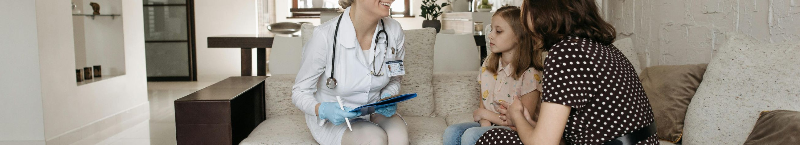 Mobile nursing, rehabilitation, radiagnostics and counselling at your home in order to increase the livelihood and reduce the need for hospital care.