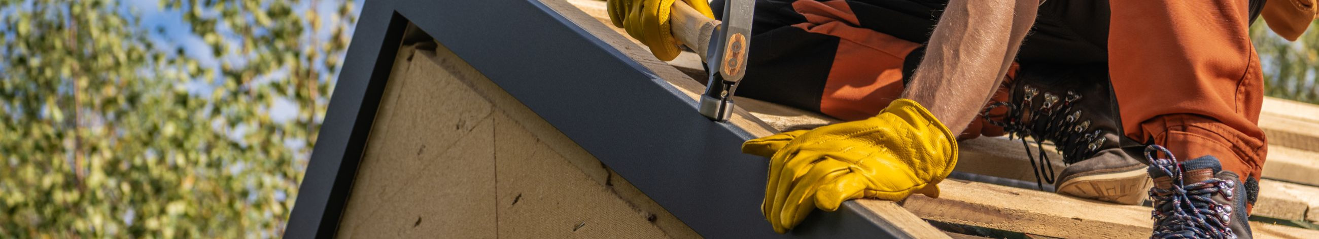 roofing and cladding, Roofing, repair of exterior facade, interior finishing works, construction of saunas, roof installation, roof renovation, construction of the facade, renovation of the facade, interior decoration