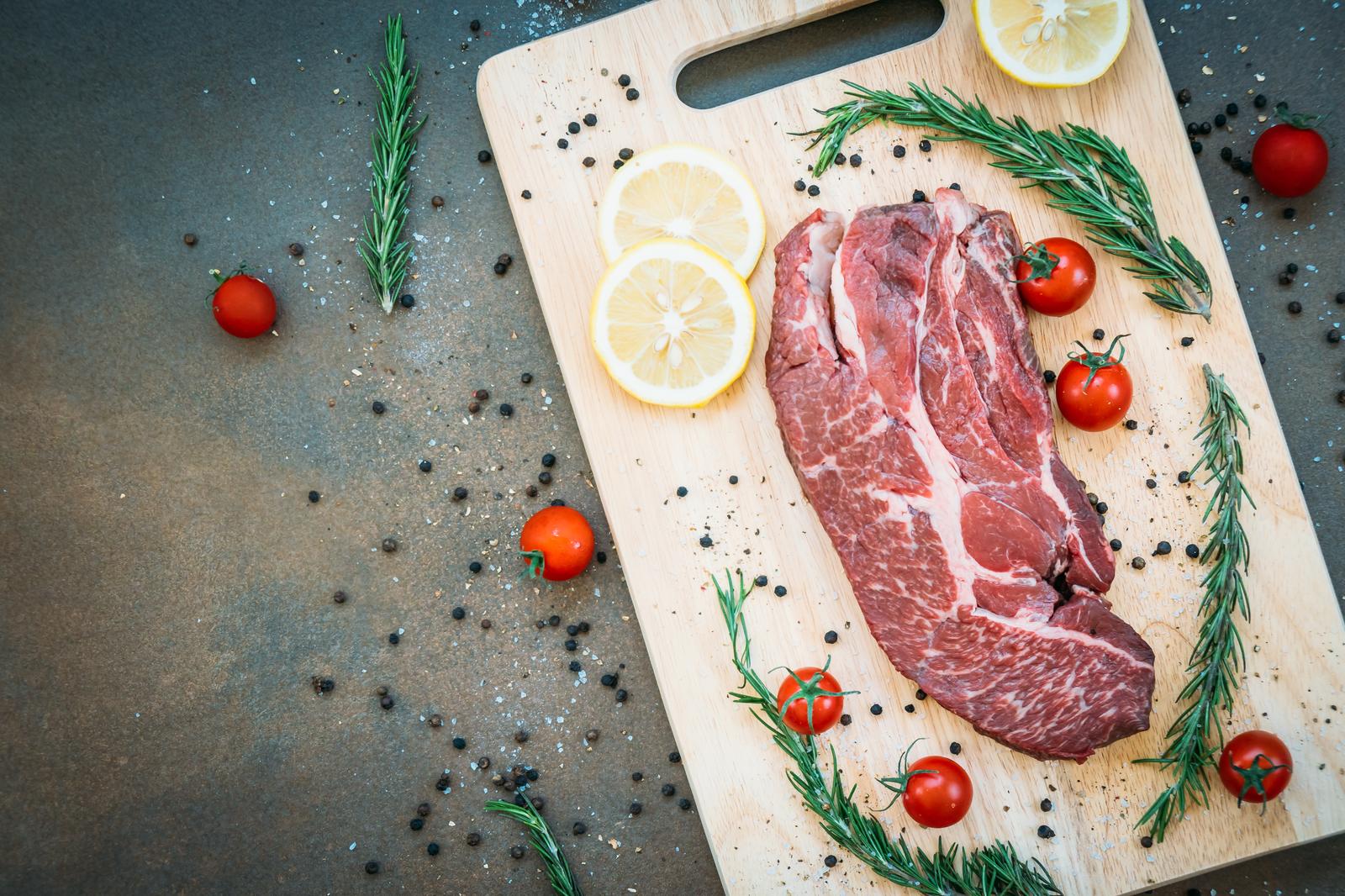 Retail sale of meat and meat products in specialised stores in Narva