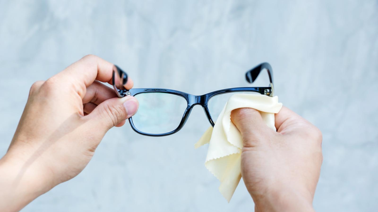SILMATARK OÜ - Nägemisteraapia õpetab aju kasutama mõlemat silmasisendit samaaegselt. Eelnevalt viiakse läbi täpne s...