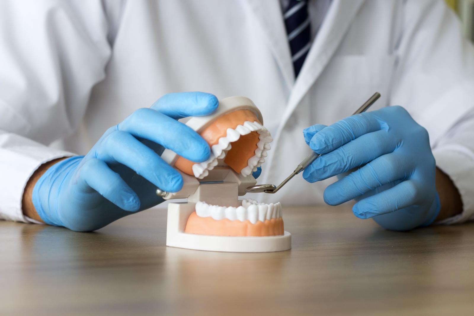 KLIINIK32 LABOR OÜ - Hambaravikeskuses Kliinik 32 leiame ravilahenduse igale suumurele. Koolitatud hambaarstid ja kaasaeg...