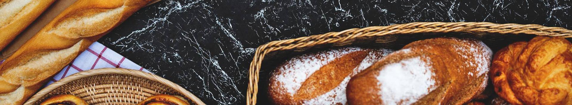 Karja Pagar offers handmade bread in the village of Karja, Saaremaa. Our range includes insular and handmade form breads, floor breads, pastries and sweet baked goods. Our separate selection is for restaurants (horeca).
