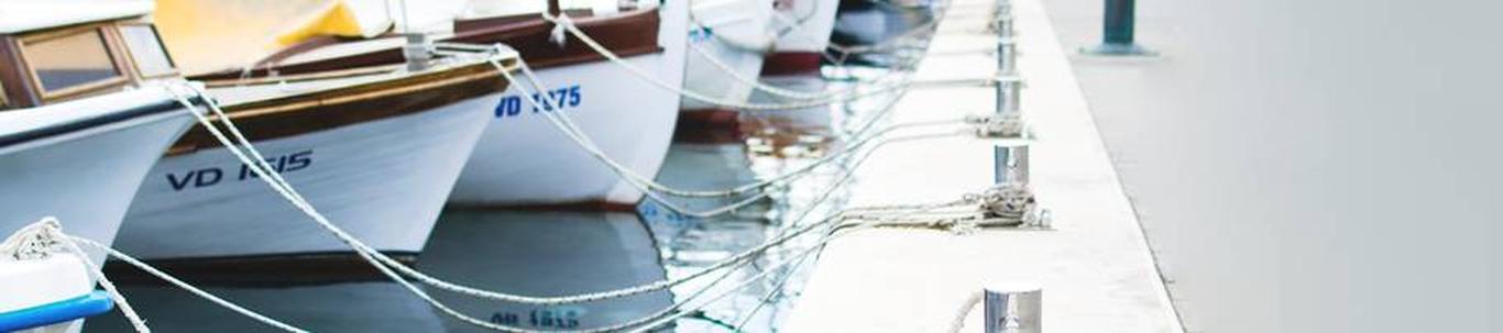 Offshore & Marine Services OÜ (OMS) on asutatud 2010 aastal. Ettevõtte eesmärk on pakkuda kvaliteetset elektriinstallatsiooniteenust eelkõige merenduse valdkonnas. Meie poolt pakutav teenus peab olema kvaliteetne ja