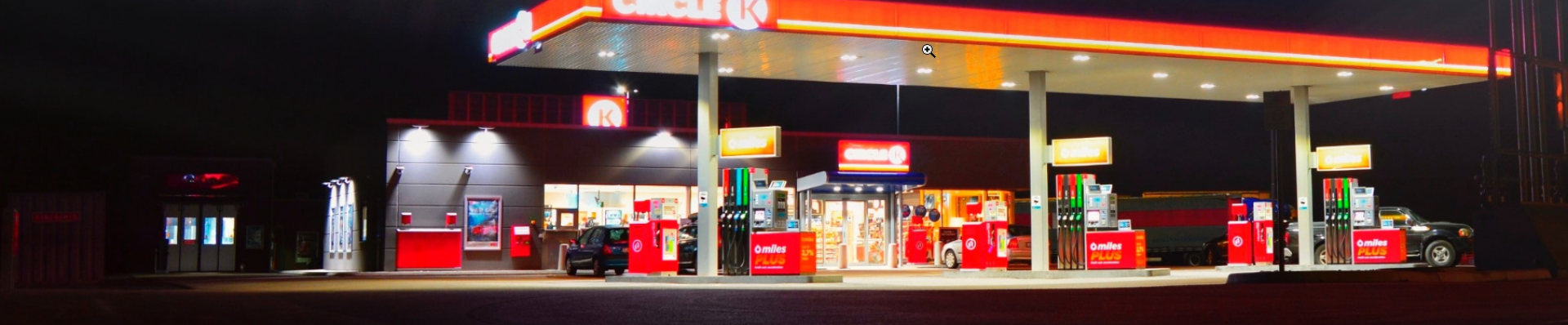 We provide a network of refuelling stations, offering fuels and additional amenities to both private and business customers.