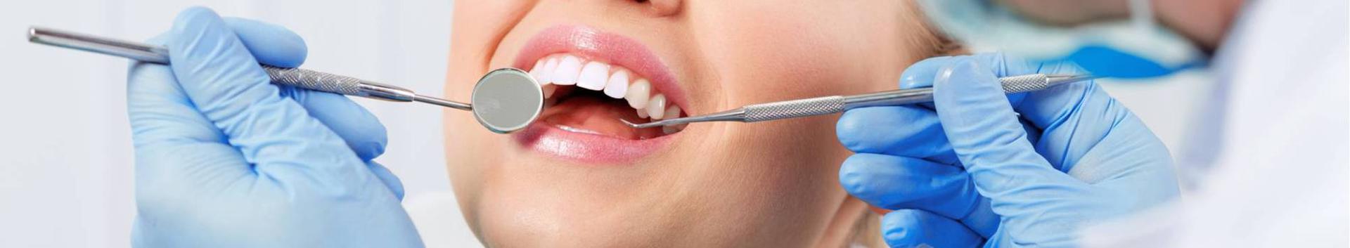 Dentist, Treatment of tooth roots, Dental Surgery, Dental crowns and bridges, dental prosthetics, Dental prosthesis, dental x-ray, Treatment of gums