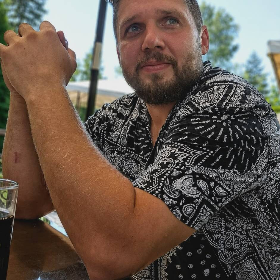 Hannes Koppel logo ja bränd