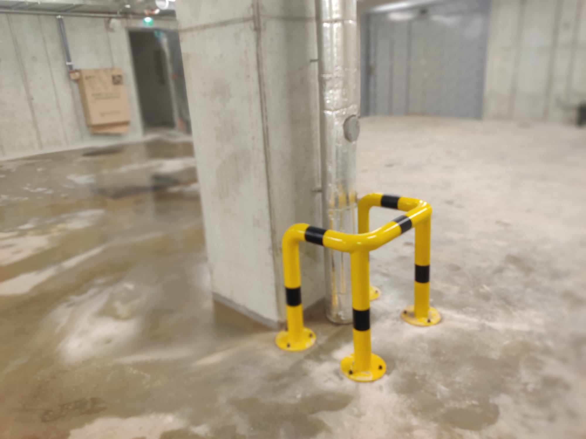 TERASKONSTRUKSIOONI-PAIGALDAJA_27707385_m_xl.jpeg